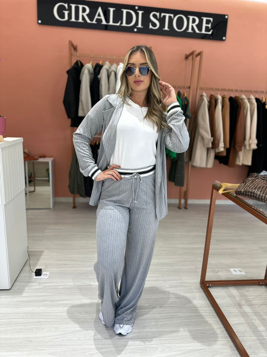 Tri Conjunto Cinza de Calça e Blazer
